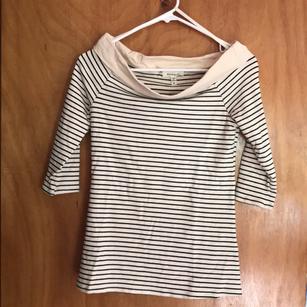 3/4 sleeve top with cowl neckline